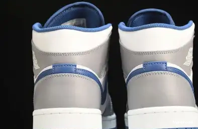 Hyperoad Cement True JORDAN 1 MID Blue 0621